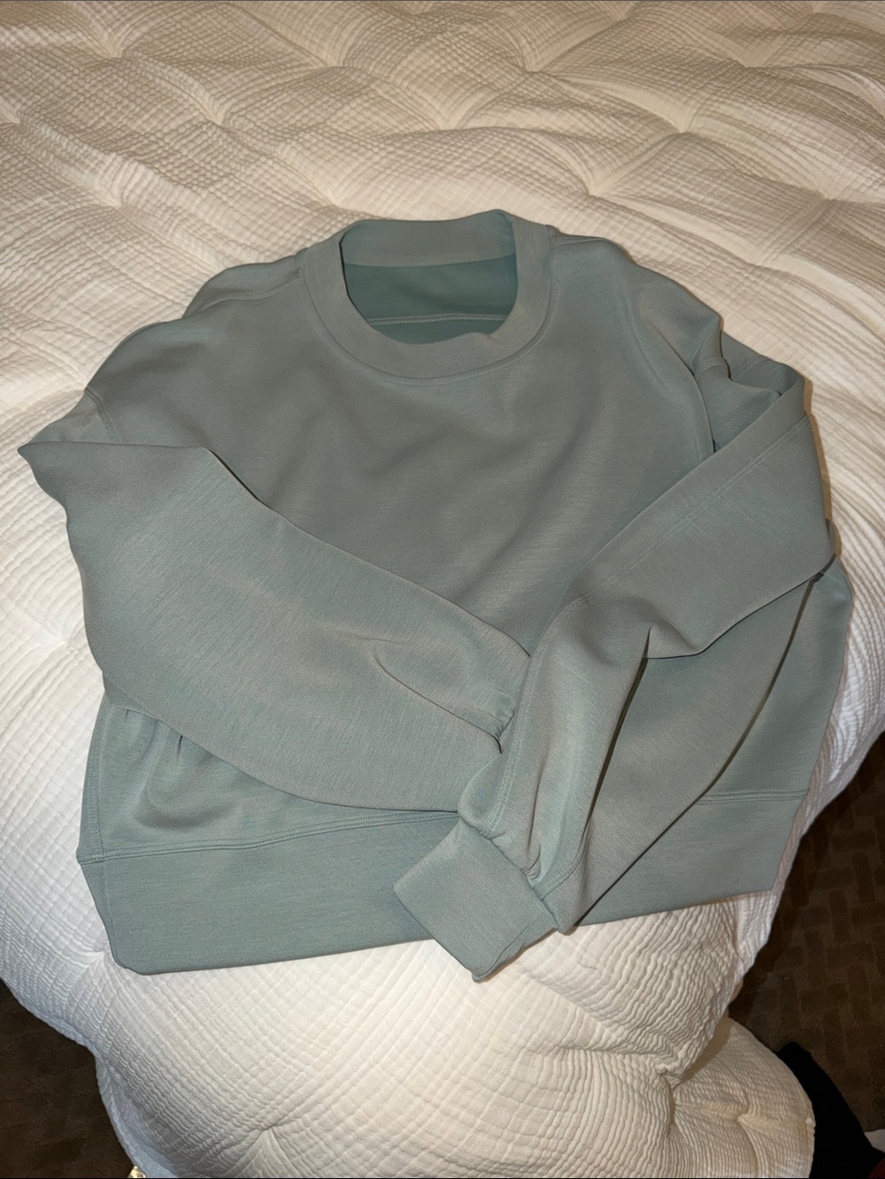Lululemon softstreme sweatshirt